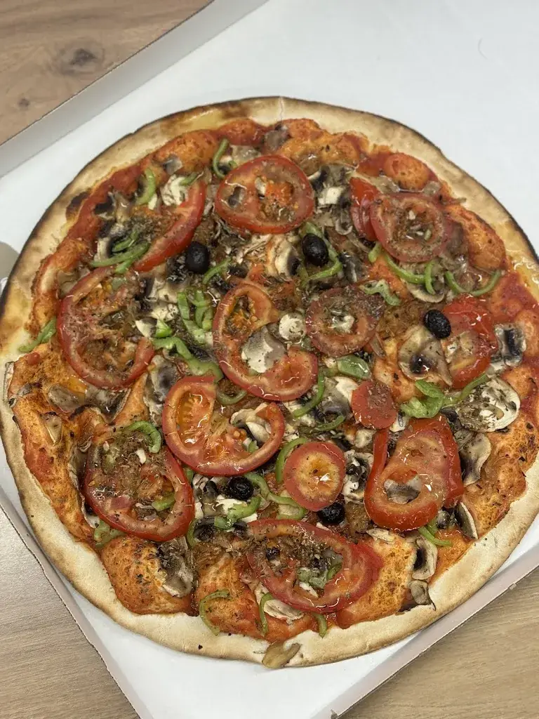 Menu_Pizza Jacky_Port-Saint-Louis-du-Rhône_image_4