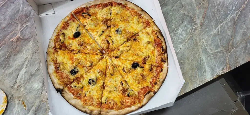 Menu_Pizza Jacky_Port-Saint-Louis-du-Rhône_image_9