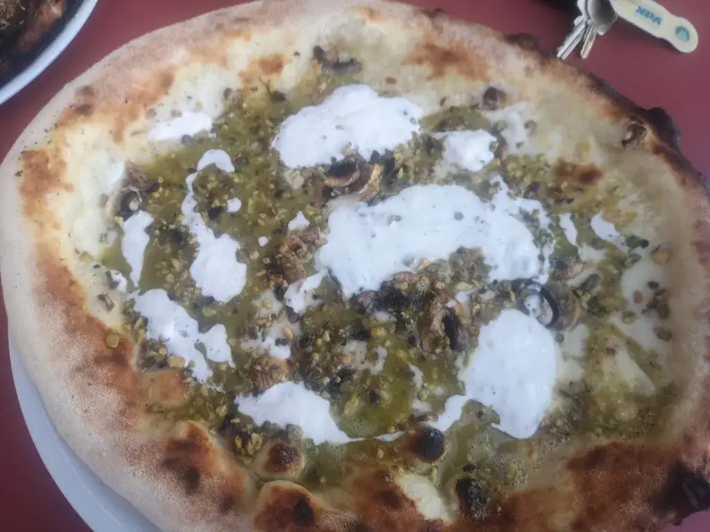 Stefan Kiefer_Pizzeria Les Granons_Reillanne_review