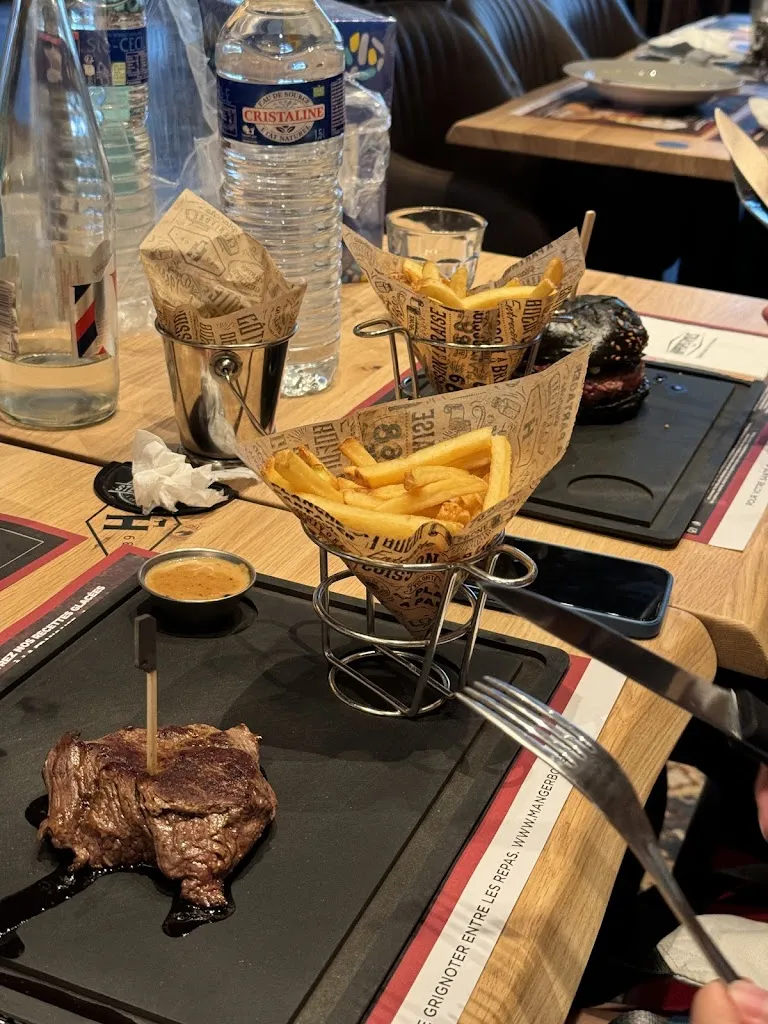 廖维一_Hippopotamus Steakhouse_Puget-sur-Argens_recensione
