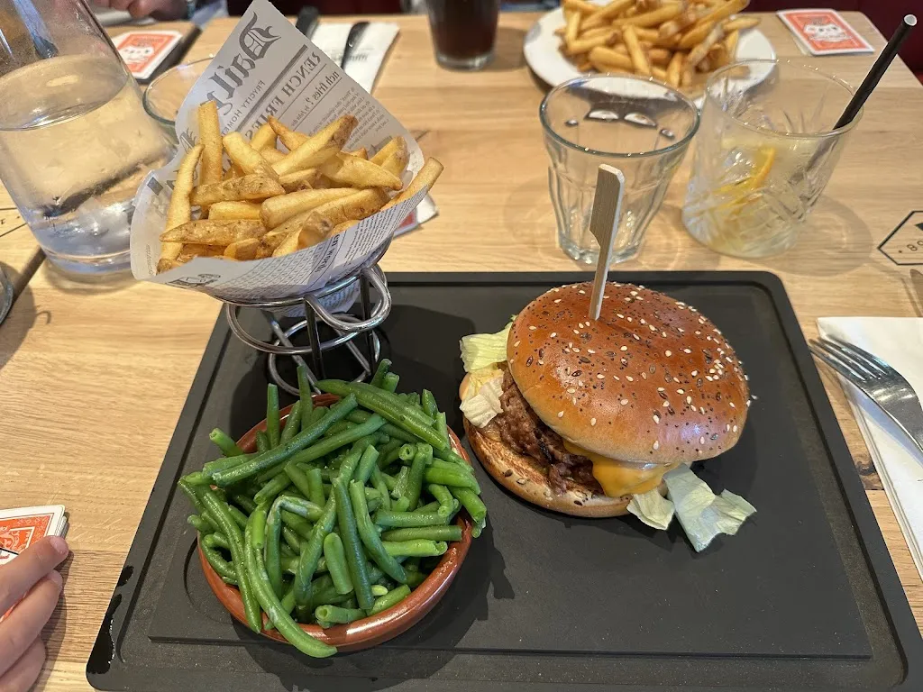 Jess Bridgeman_Hippopotamus Steakhouse_Puget-sur-Argens_recensione