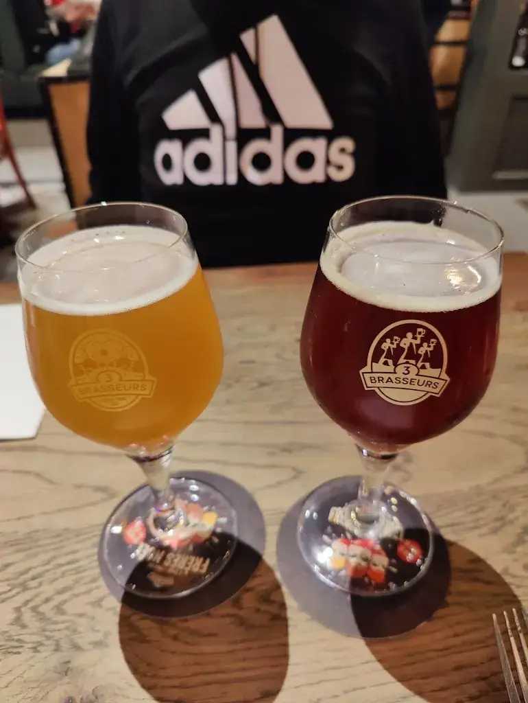 Oana Stefania Gusu_3 Brasseurs Puget-sur-Argens_Puget-sur-Argens_review