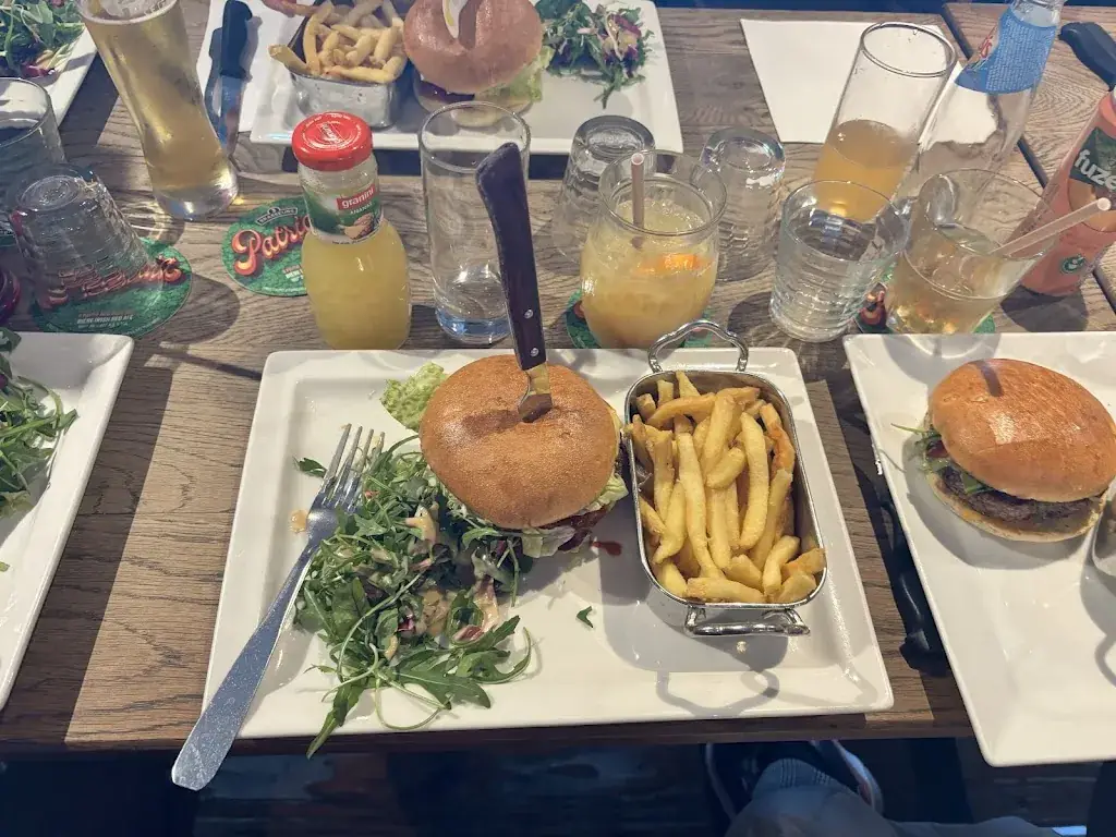 3 Brasseurs Puget-sur-Argens_Puget-sur-Argens_slider_image_3