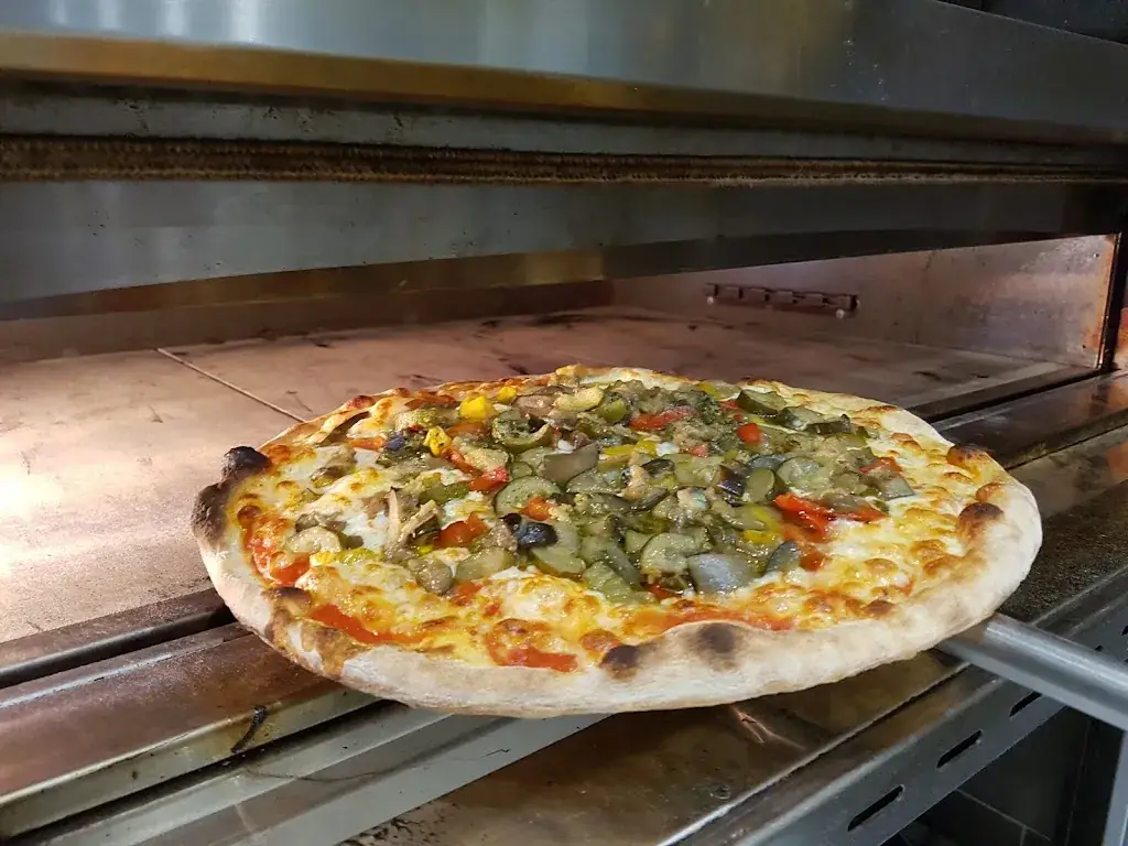 Menu_L'ostriconi pizzeria_Puget-sur-Argens_image_7