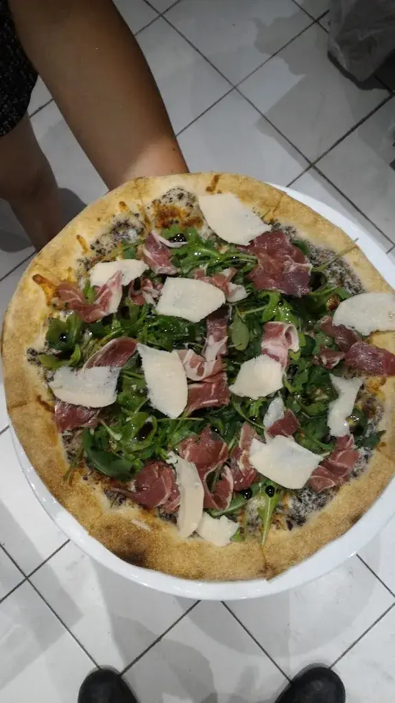 Menu_L'ostriconi pizzeria_Puget-sur-Argens_image_9