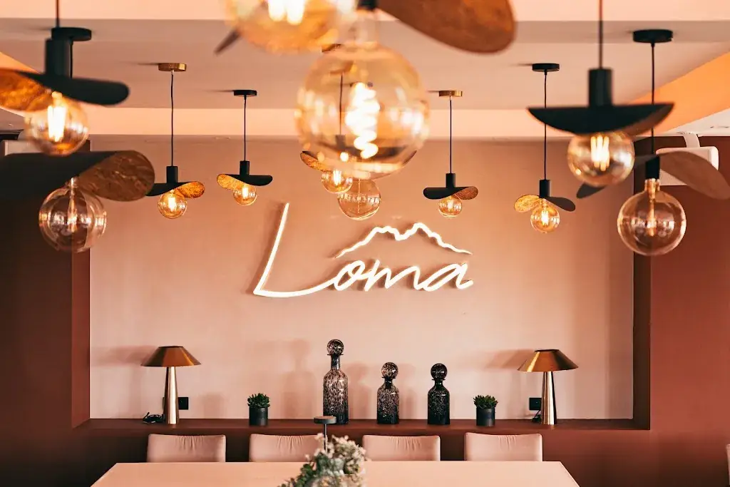 Le Loma Restaurant restaurant in Roquebrune-sur-Argens