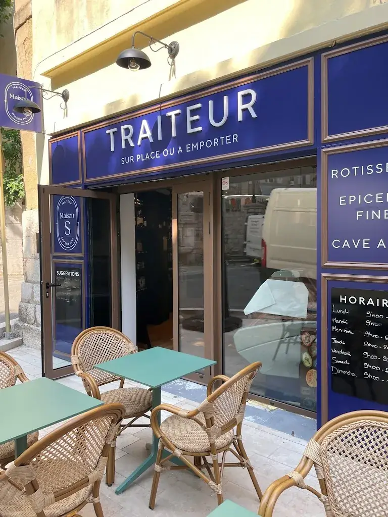 Maison S Rians Traiteur Epicerie Fine Restaurant in Rians