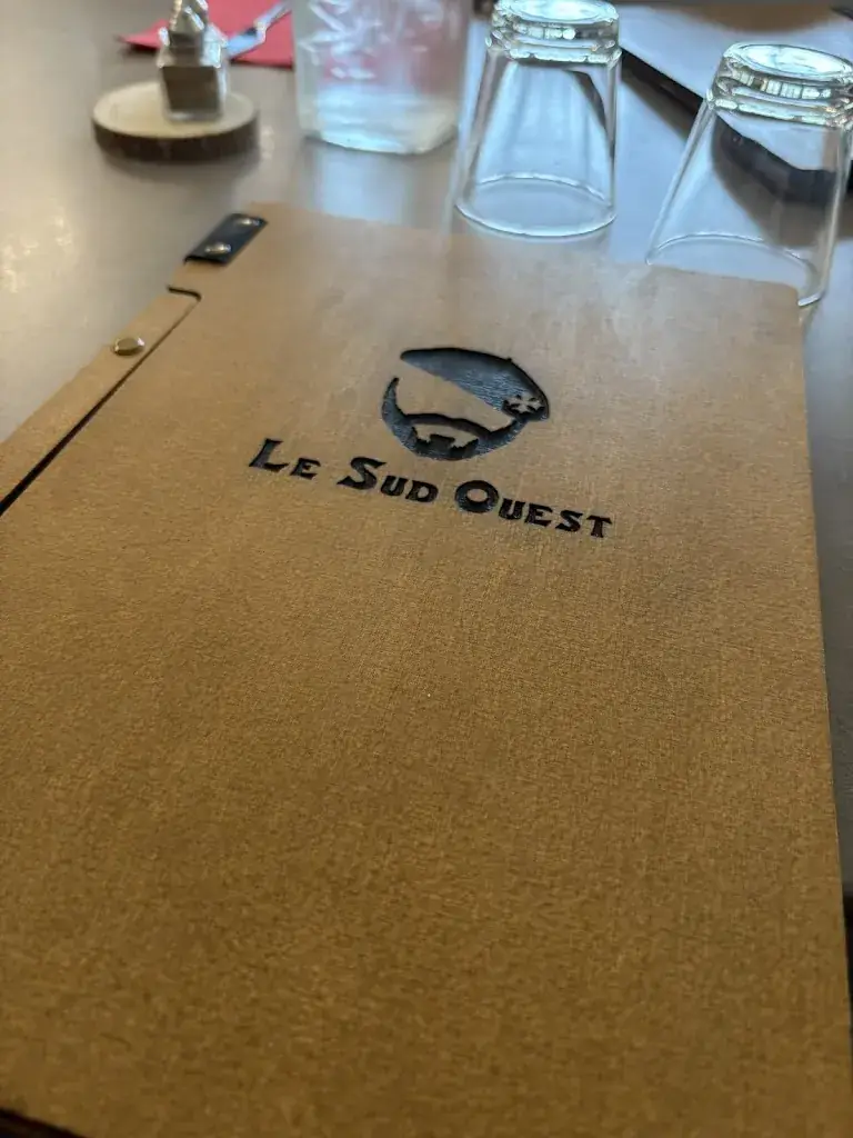 Florian .C_Le Sud-Ouest à Rognes_Rognes_review