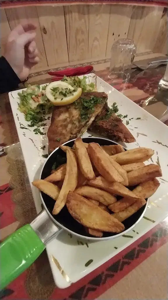 Djéjé MacFly_Aux Saveurs d'Ailleurs _Pont-de-Vaux_review