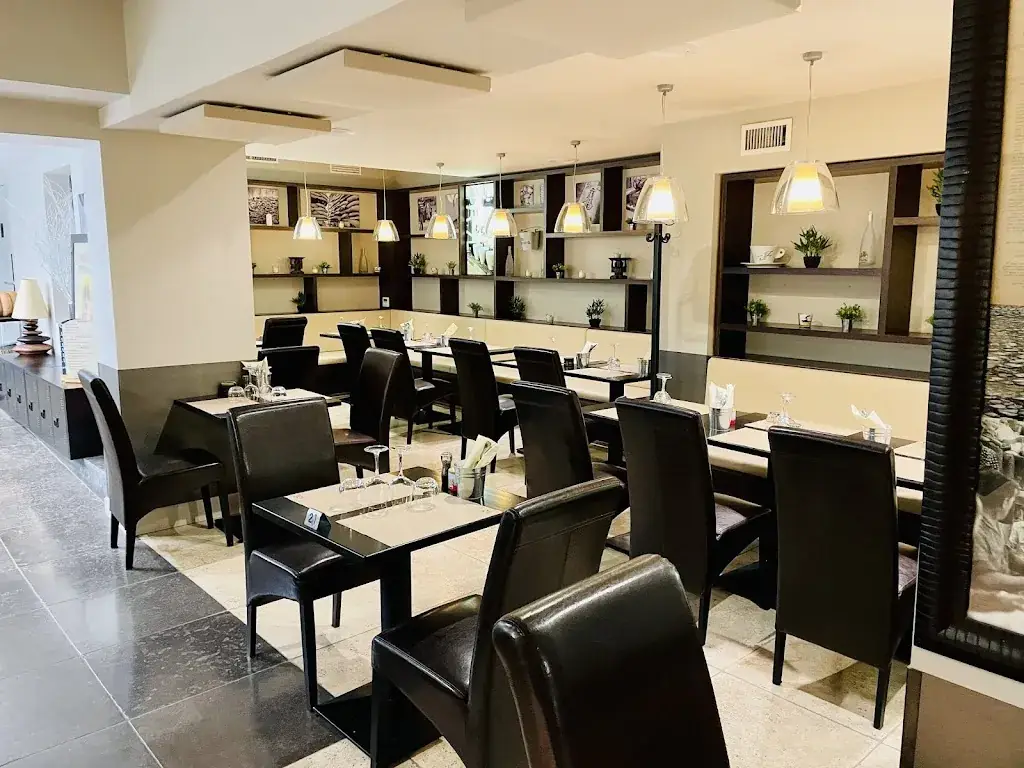 Le Bistrot du Canotier_Rognonas_slider_image_1