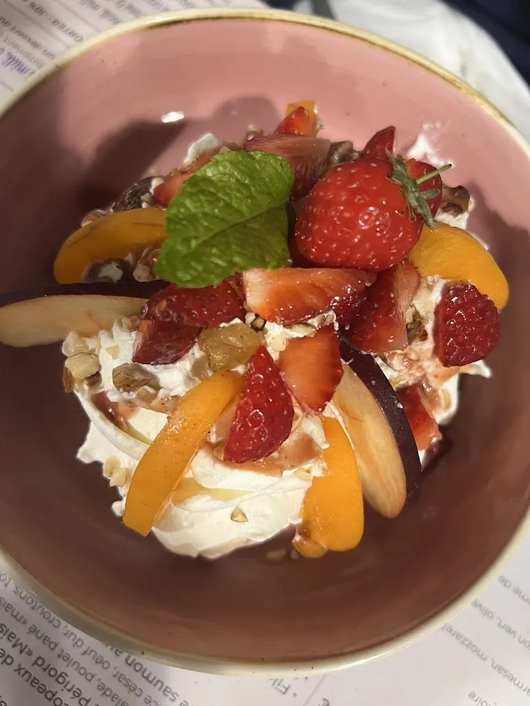 Julien C_Le 3B restaurant_Rognonas_review