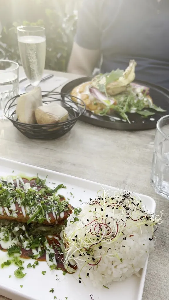 nathalie slui_Restaurant La Bonne Étoile_Roquebrune-sur-Argens_review