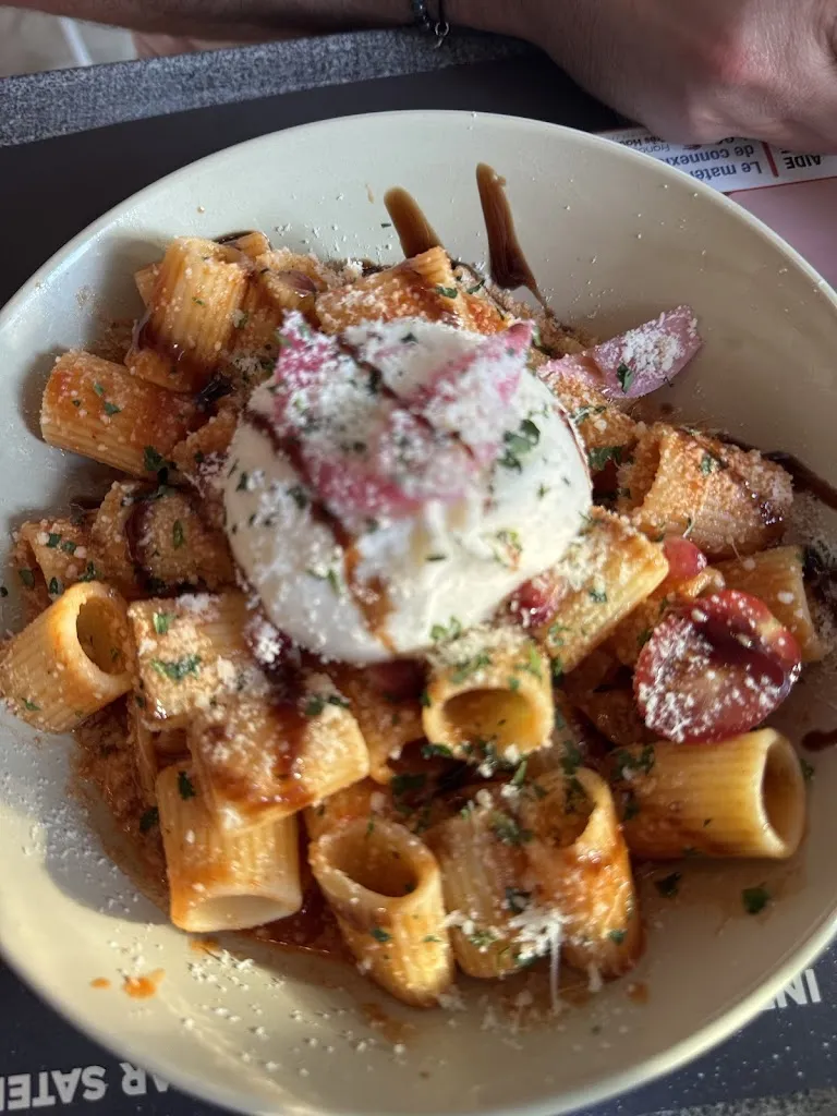 Lea Colombel_La folie des pates_Roquevaire_review