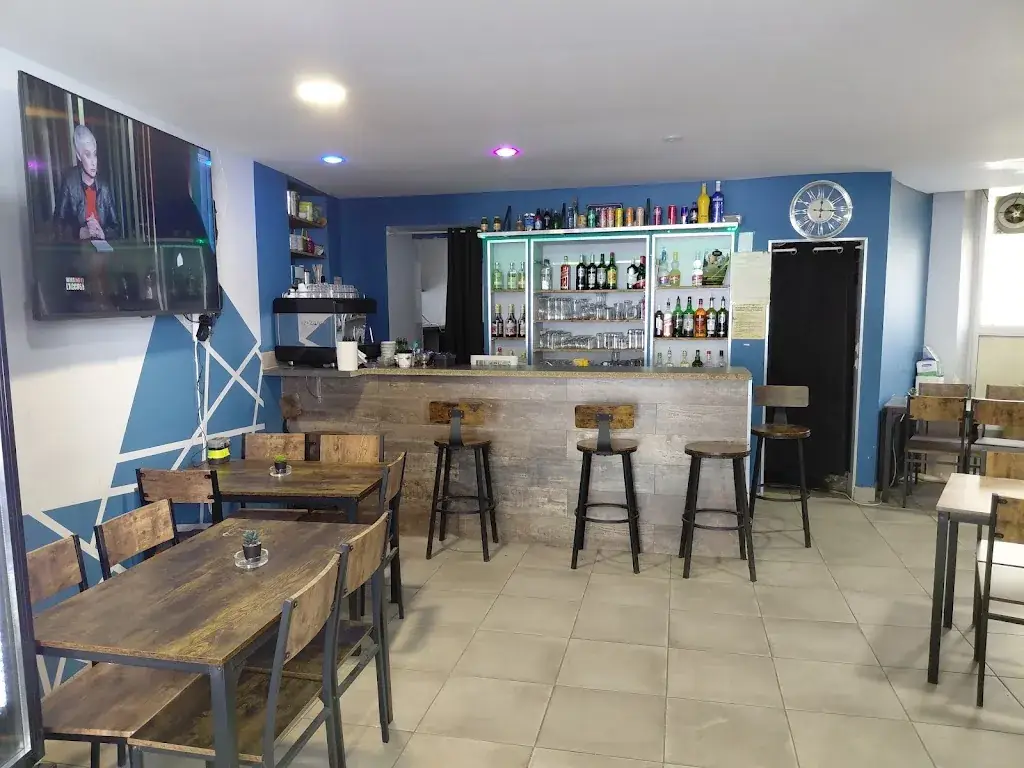 L'AMIGO CAFE_Roquevaire_slider_image_2