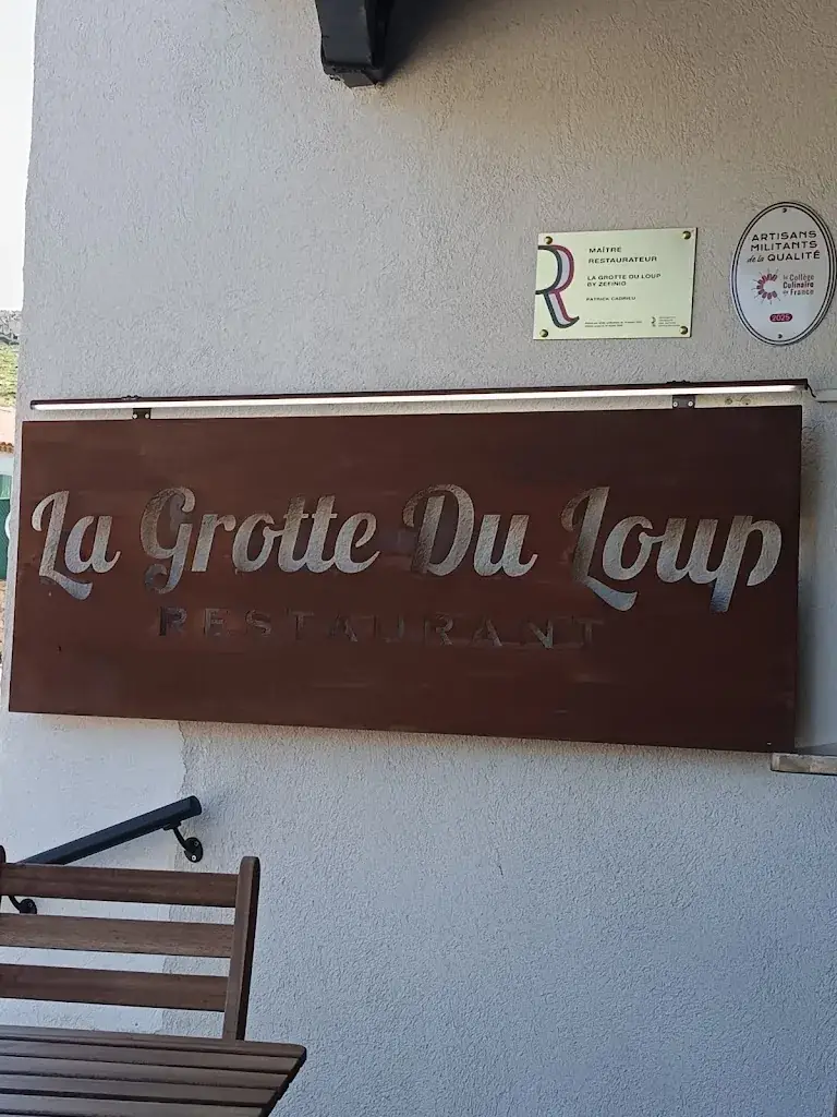 Natacha Doki-Thonon_La Grotte du Loup by zefinio_Rognac_review