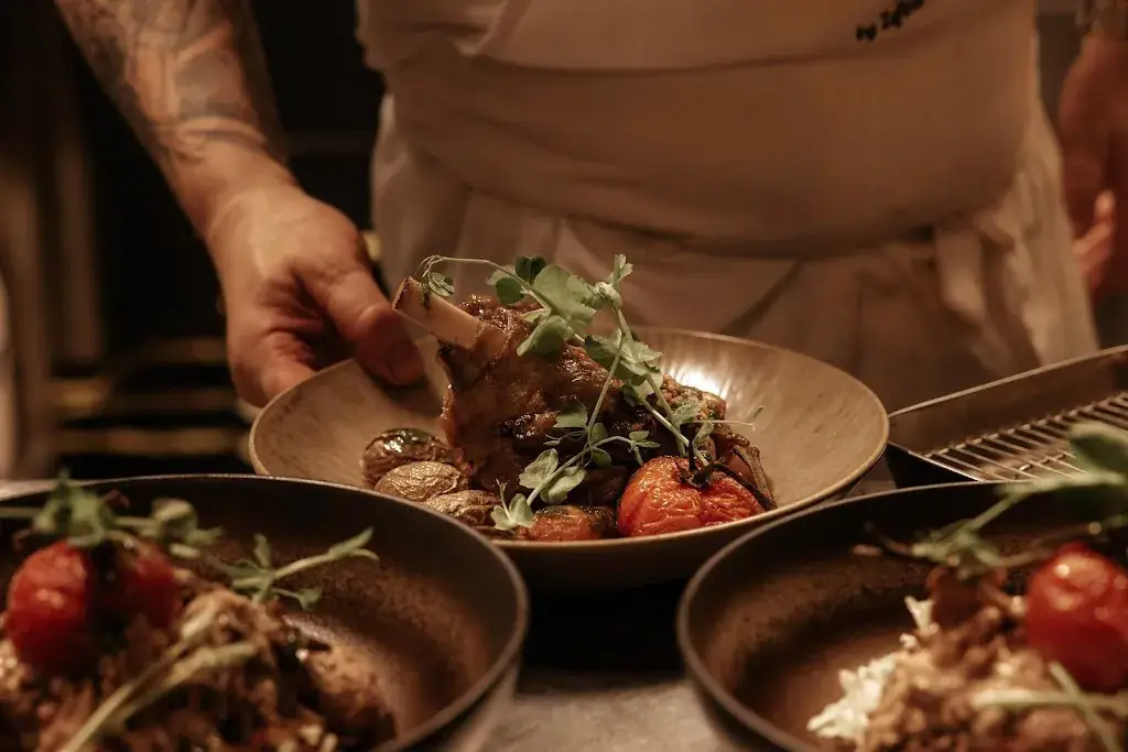 La Grotte du Loup by zefinio_Rognac_slider_image_3