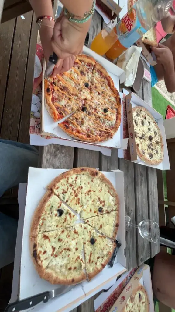 Mona Sidi-Touré_L’Antica Pizzeria_Rognac_review