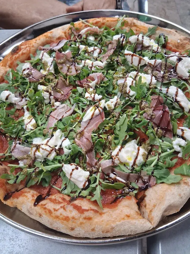 Cellia Chetara_L’Antica Pizzeria_Rognac_review