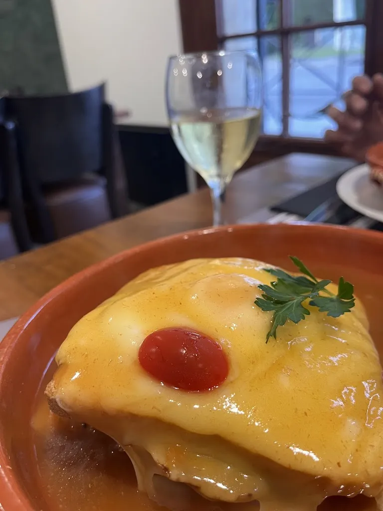 Jessica Fernandes_Restaurant Restaurante Cantinho Português_Rognac_recensione