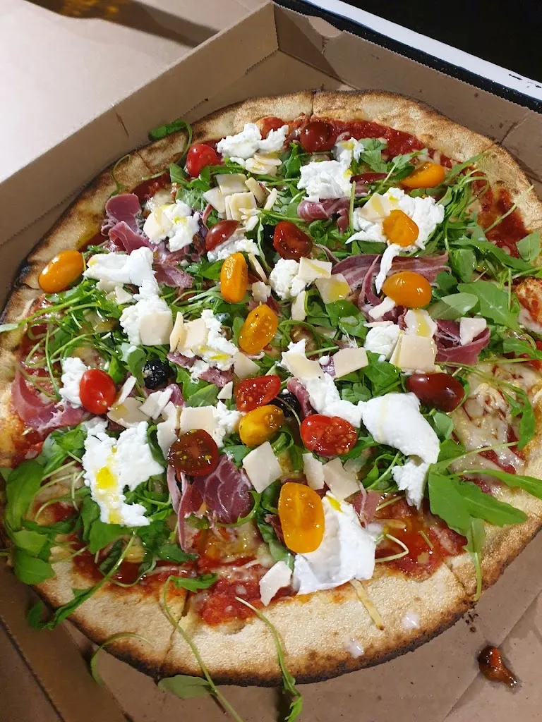 Pizza Denis restaurant in Rognac