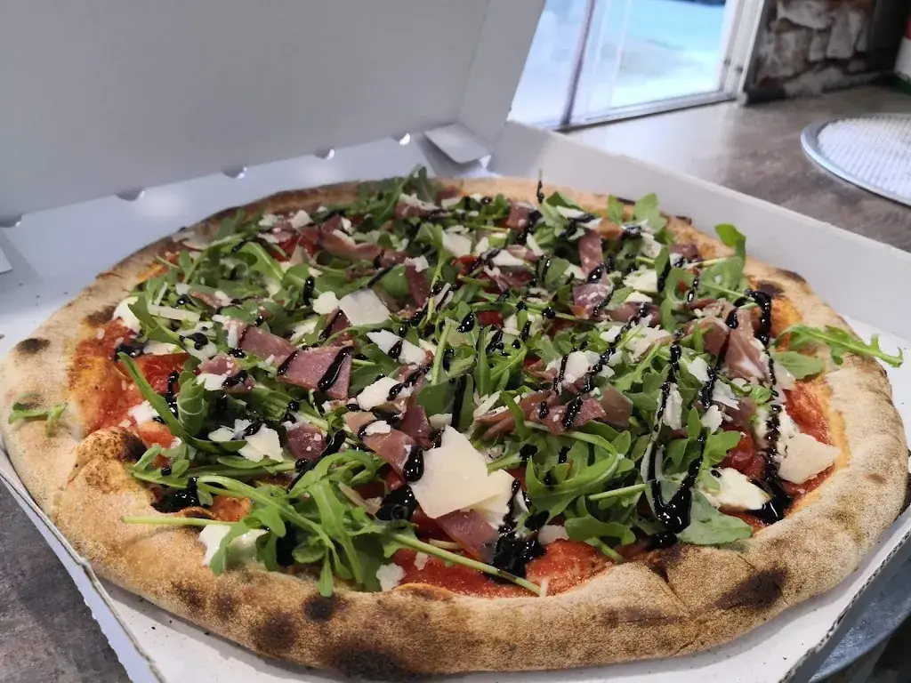 Pizza Pitchoun_Rognac_slider_image_3