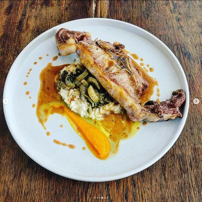 Au Comptoir de Balthazar_Saignon_slider_image_2