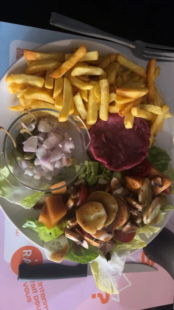 Marilyn Cava_The Majestic Grill_Saint-Andiol_review