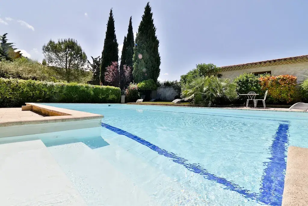 Hôtel La Bastide Bleue_Séguret_slider_image_2