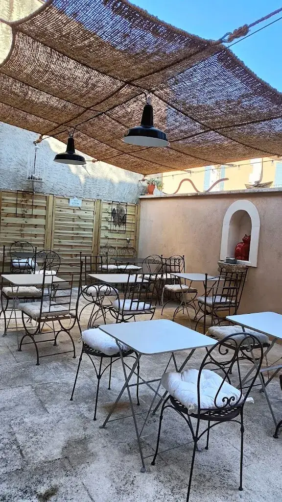 La Cuisine des Huguets ristorante a Roussillon