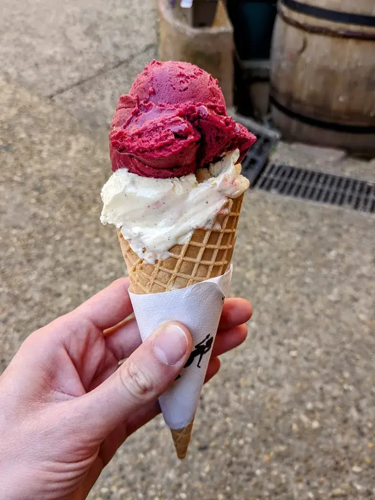 Menu_Angela Glacier_Roussillon_image_4