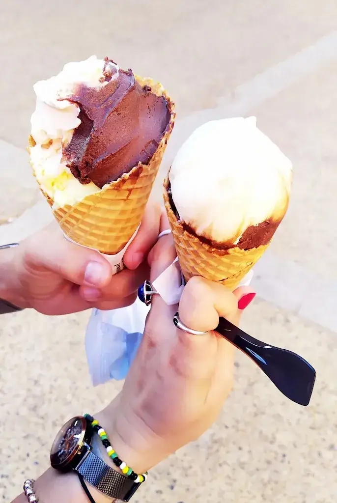 Menu_Angela Glacier_Roussillon_image_7