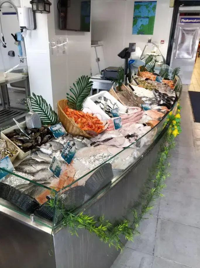 jessica marusic_Poissonnerie d'Aquí_Saint-André-de-la-Roche_review