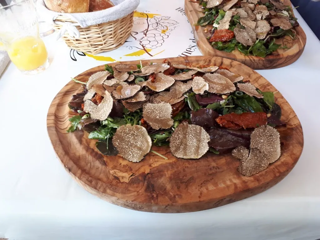 Marianne Vols_Les Vignes de San Fariou | Restaurant St-Cezaire_Saint-Cézaire-sur-Siagne_review