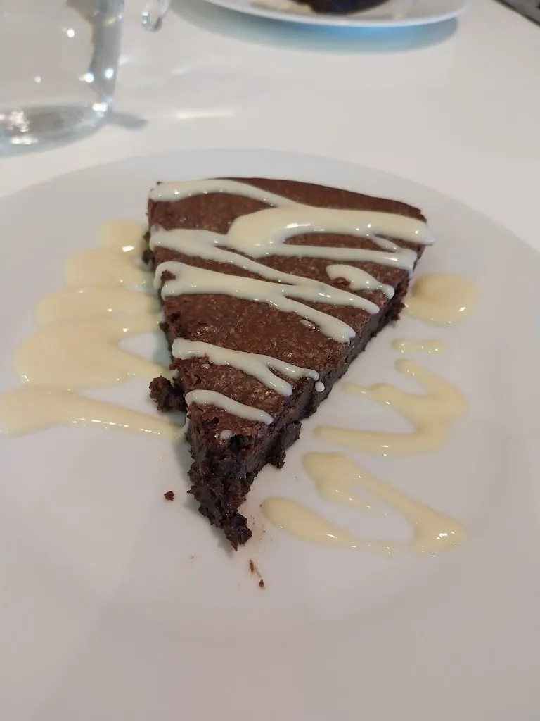 Marie-L Saïssi_Le Centifolia_Saint-Cézaire-sur-Siagne_review