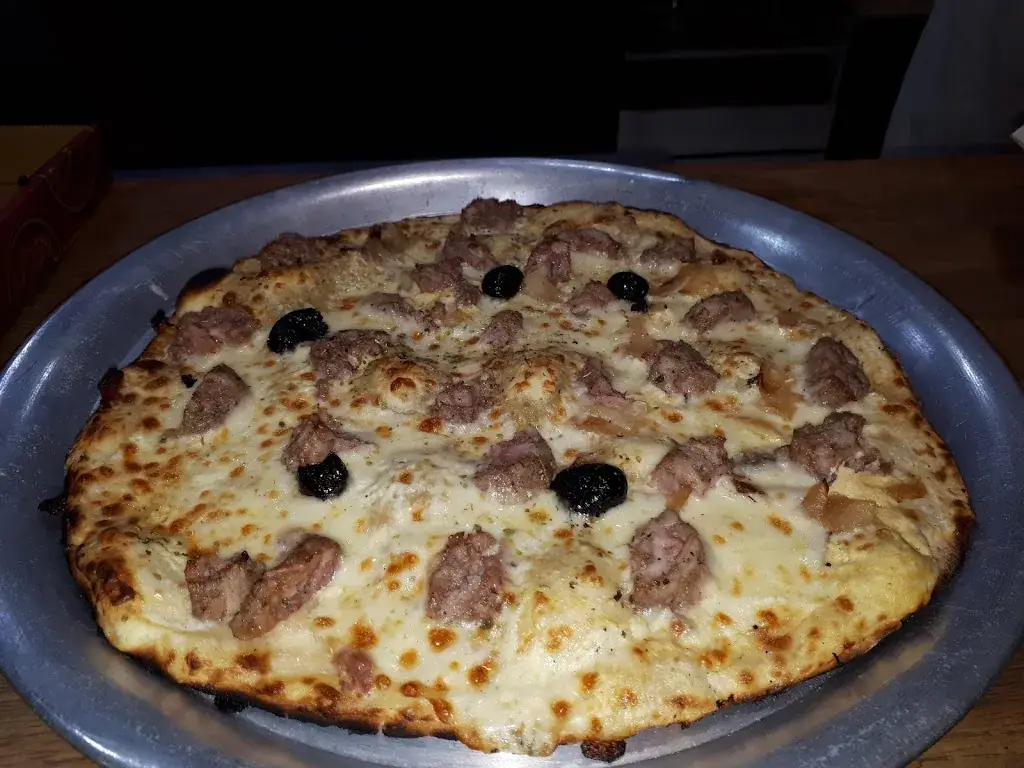 Menu_Pizzas Les Colonnes_Saint-Bonnet-en-Champsaur_image_9