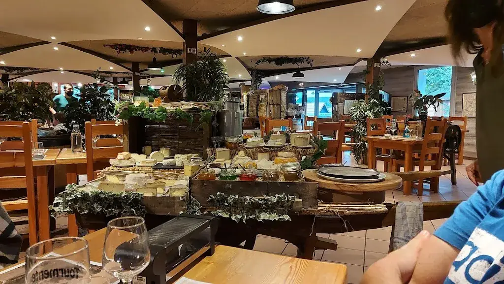 Laiterie du Col Bayard_Laye_slider_image_2