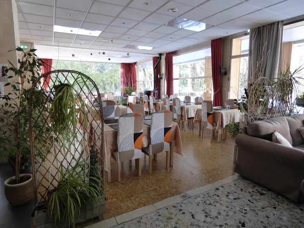 Logis Hôtel la Cremaillère restaurant in Saint-Bonnet-en-Champsaur