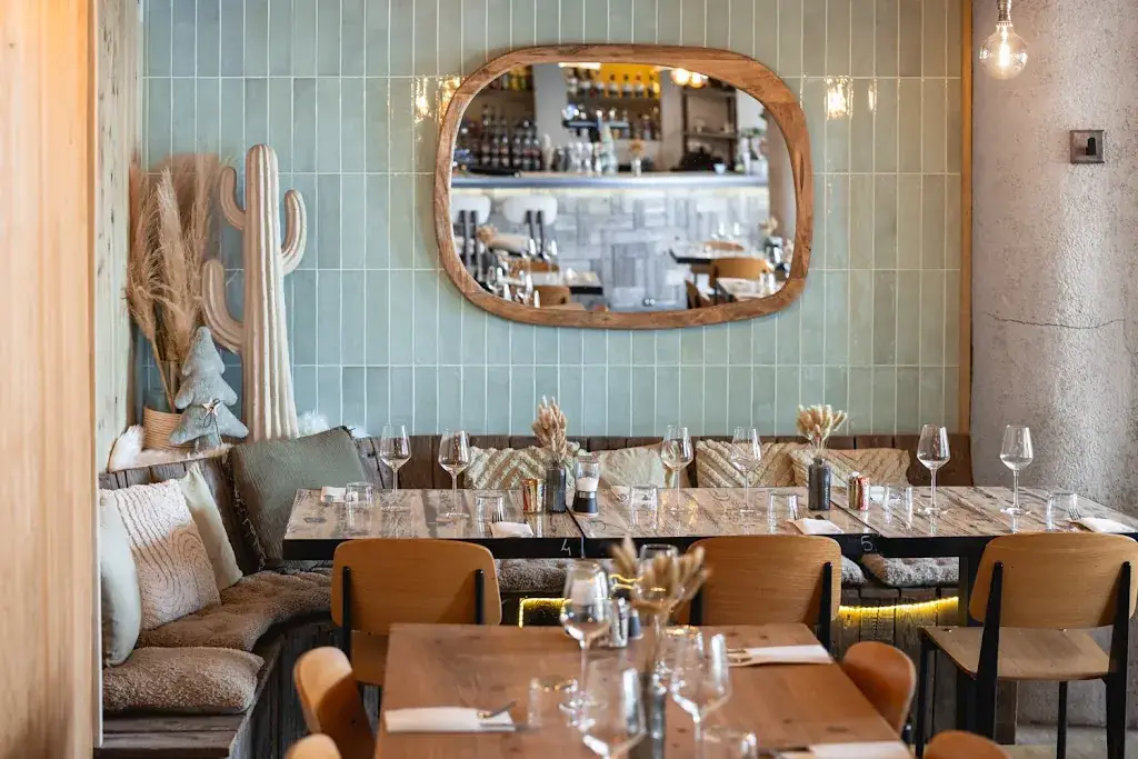 Bianca restaurant in Saint-Chaffrey