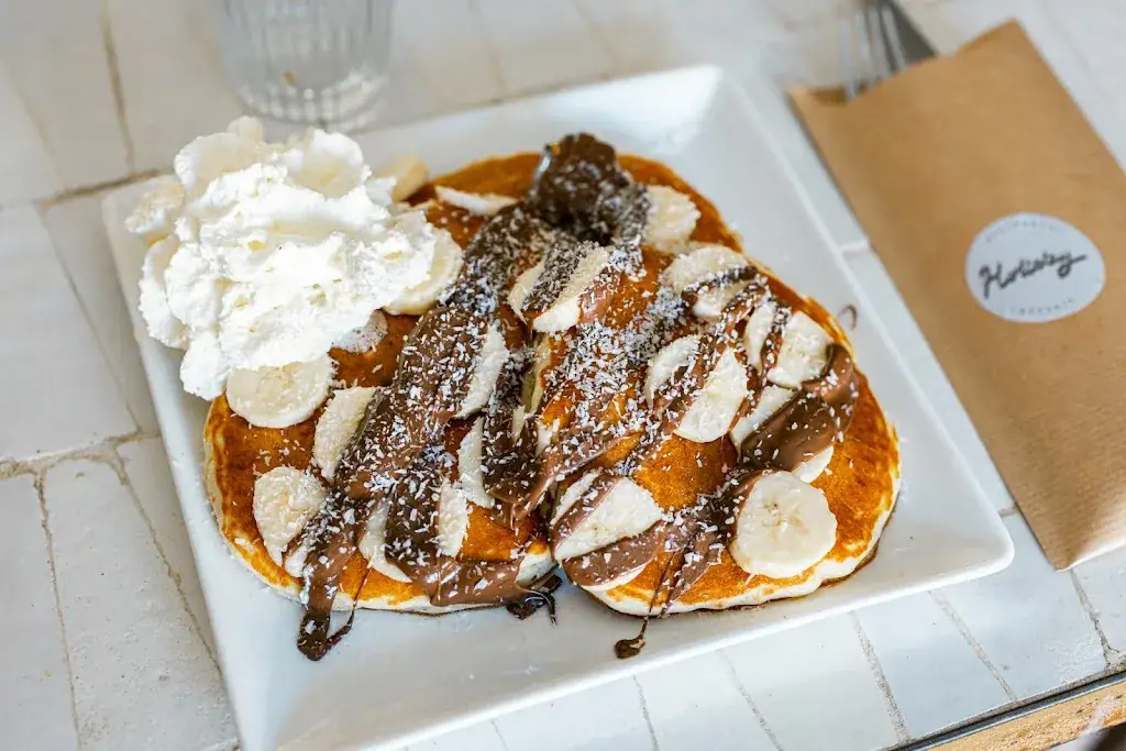 Holiday . Restaurant -Crêperie_Saint-Chaffrey_slider_image_2