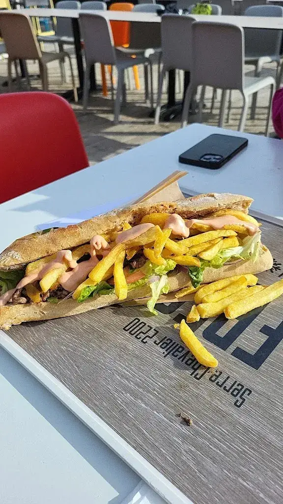 CLF-0x_Le French_Saint-Chaffrey_review