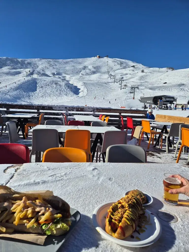 Le French_Saint-Chaffrey_slider_image_2