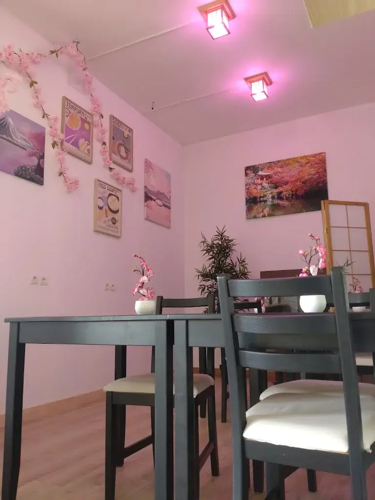 Kawatarō_Saint-Chamas_slider_image_1