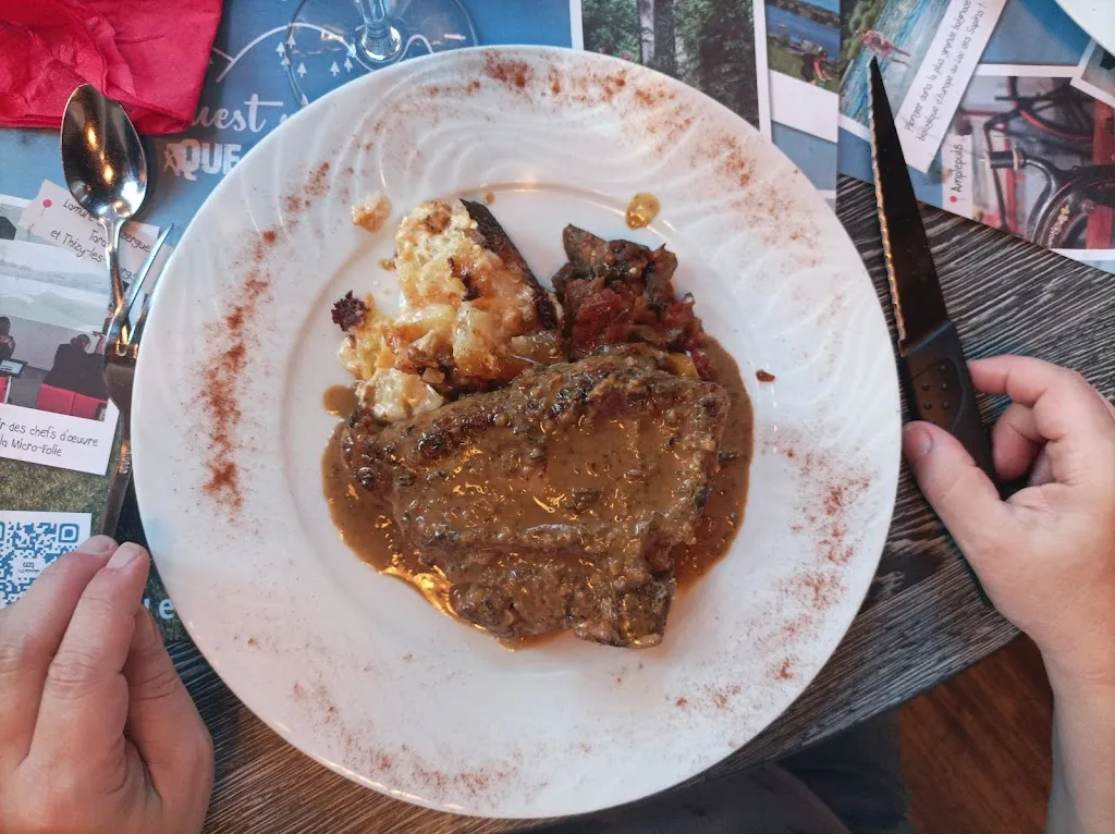 L'attablee_Saint-Forgeux_slider_image_3