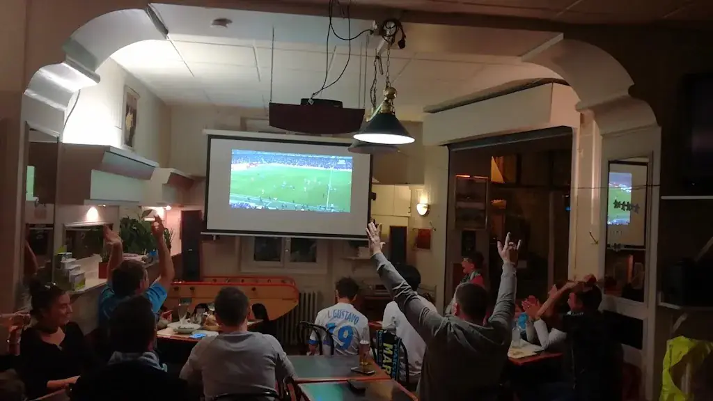 Café de Paris_Saint-Didier_slider_image_2