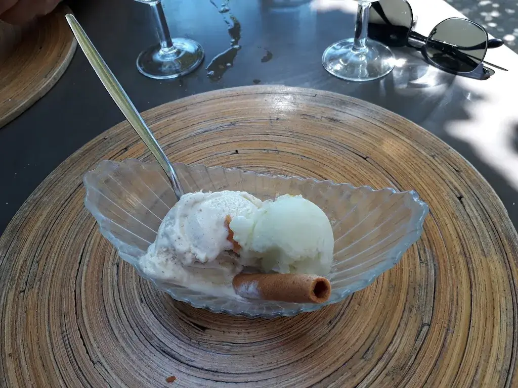 Menu_Hôtel - Restaurant Les Remparts_Venasque_image_7