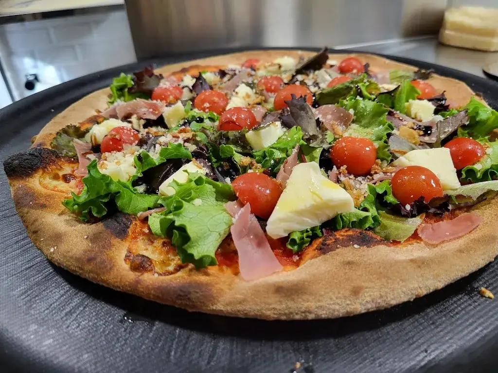 La Casa TOTO_Saint-Étienne-du-Grès_slider_image_3