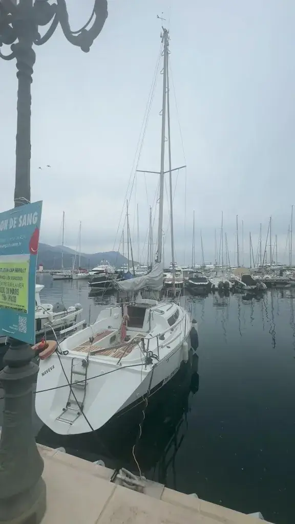 Merve Oruc_Le Quai 28_Saint-Jean-Cap-Ferrat_review