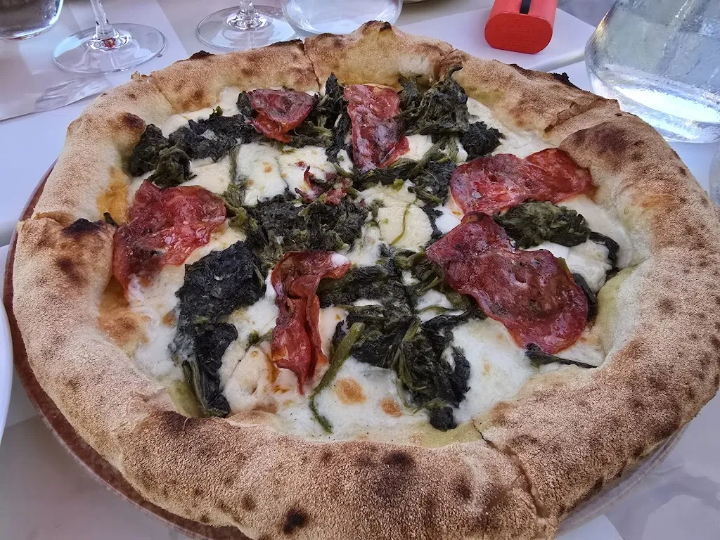 leslie goh_Madamepizza_Saint-Jean-Cap-Ferrat_review