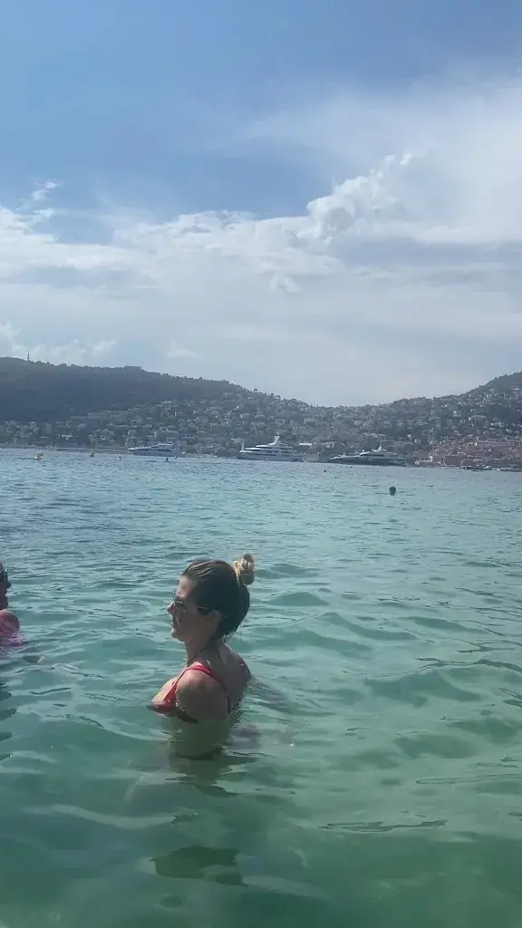 Ashwini Chitnis_Plage de Passable_Saint-Jean-Cap-Ferrat_avis