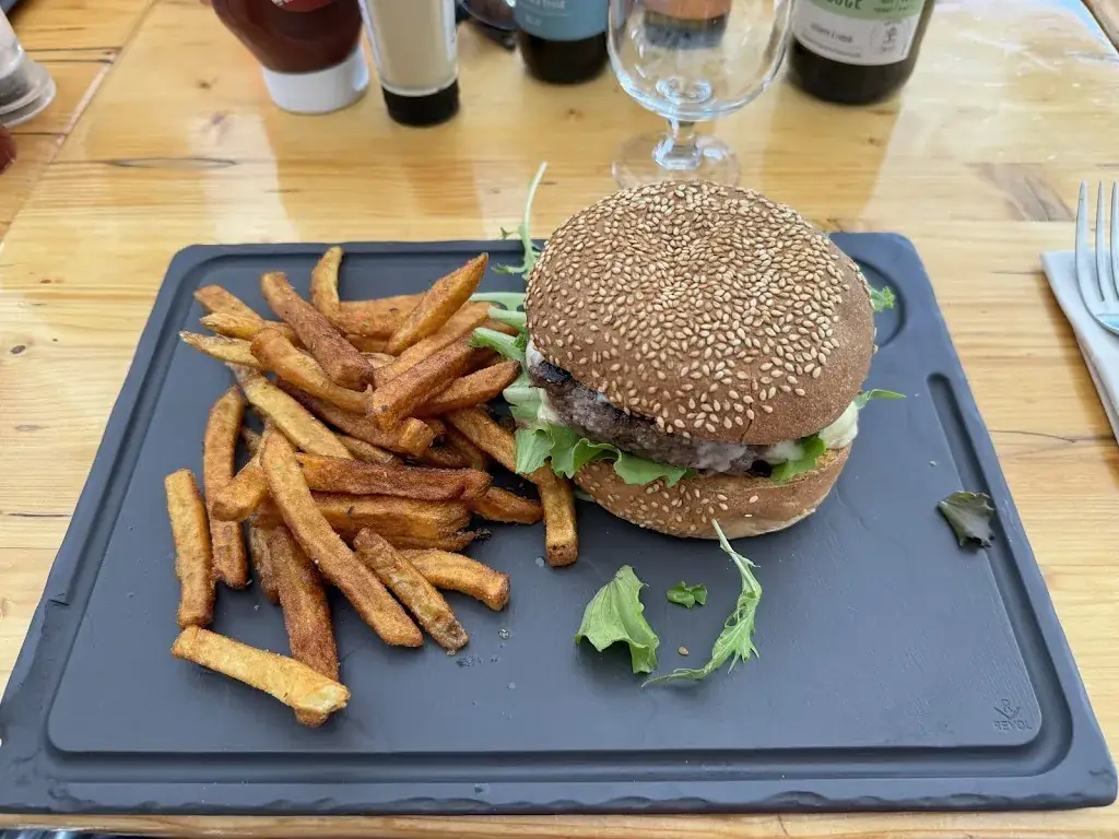 Au Refuge_Saint-Étienne-de-Tinée_slider_image_3